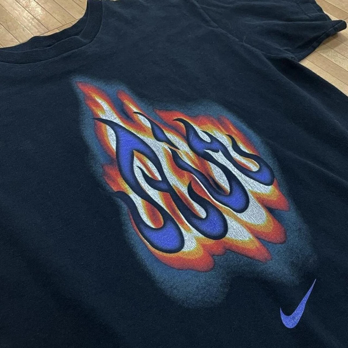 Rare Vintage 90s Nike Air Bakin tshirt