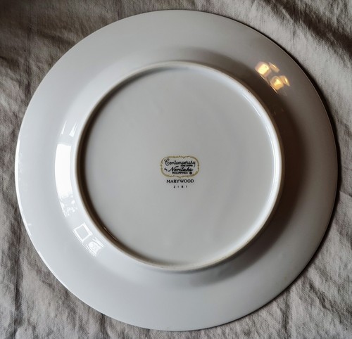2 Noritake MARYWOOD 2181 Blue Flowers Salad Plates 8 3/8" Platinum Trim 3 Sets - Picture 3 of 4