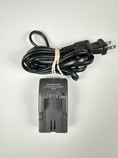 Authentic OEM Olympus Camera Li-ion Battery Charger LI-10C Cradle w/ Cord