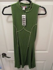 URBAN OUTFITTERS DEJA SEAMED GREEN MINI DRESS SIZE LARGE   NEW