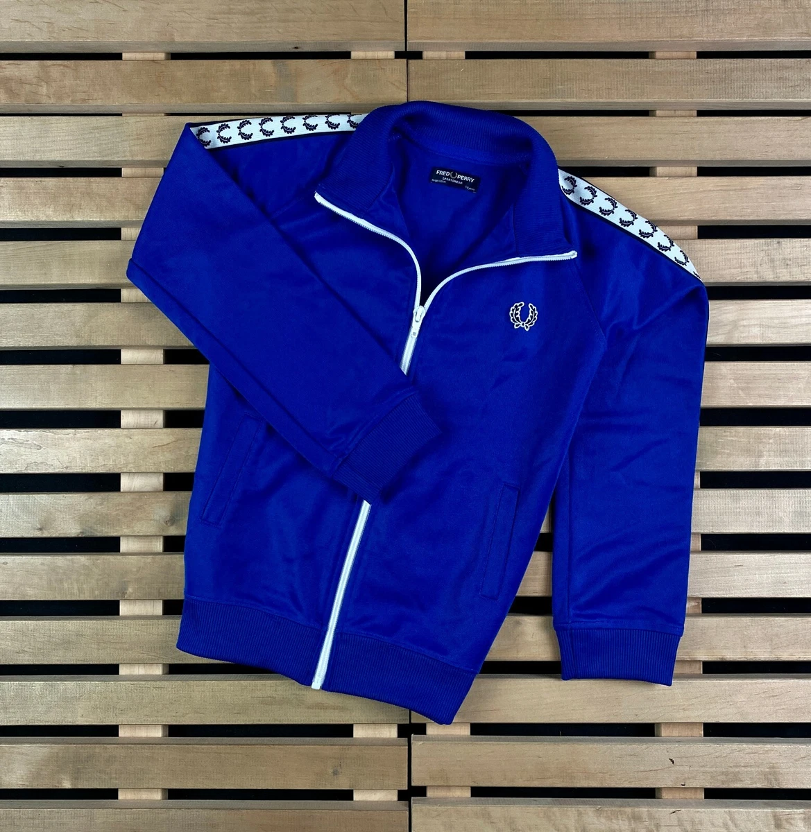 Fred perry hotsell jacket junior