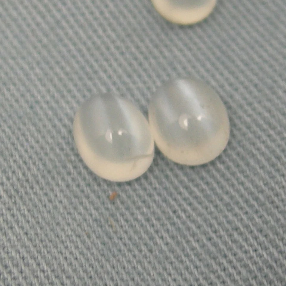 Two Pieces 5x4mm Oval Cabochon White Natural Moonstone Loose Gemstone - image 2 of 3