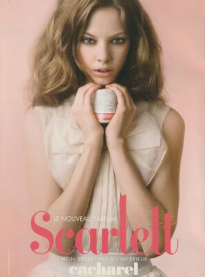 Paper advertising - advertising paper - Scarlett de Cacharel