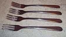 4 STAiNLESS STEEL WORLD COCKTAiL SEAFOOD FORK'S FLATWARE 5 1/2" Long 