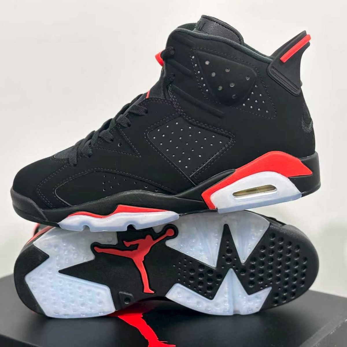 シューズ(男性用) AIR JORDAN 6 RETRO INFRARED BLACK Jordan Air Jordan 6 Retro 