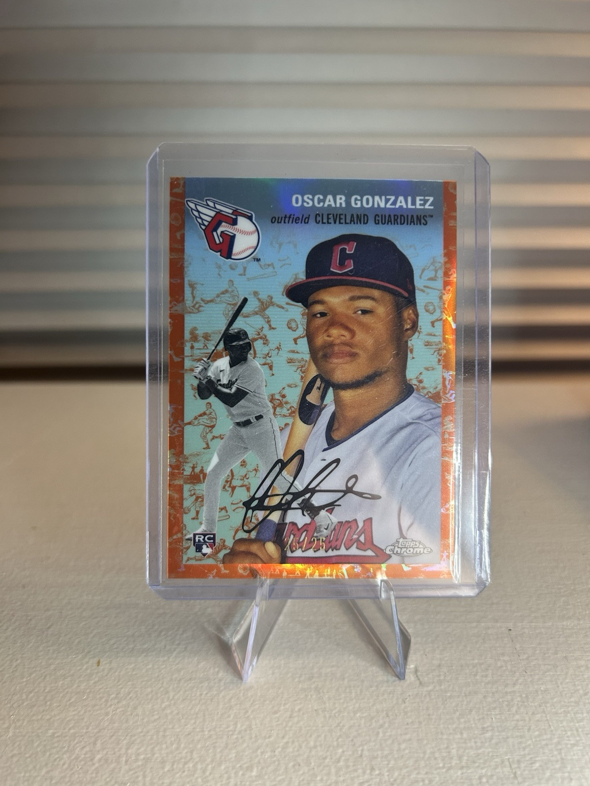 2023 Topps Chrome Platinum Toile White/Orange Refractor OSCAR GONZALEZ /25 #83