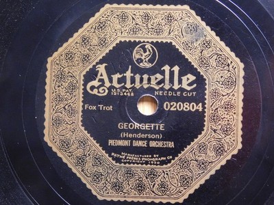 Piedmont Dance Orchestra Jazz 78 Georgette bw Soothing on Actuelle 020804