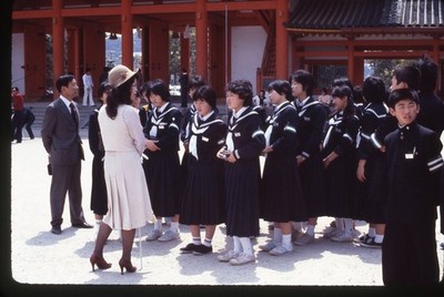 SL32 Slide 1980s Japan School Students Sailor Fuku Shrine Temple 030a