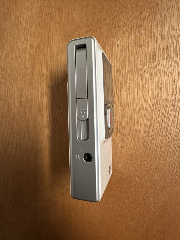 Pure Digital Flip Video Camera - Camcorder - Image 3 of 4