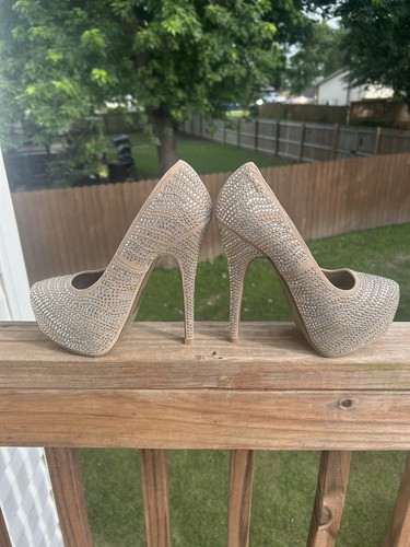 Women’s Size 7.5 Scene Weaver Dazzle Rhinestone Sparkly Stiletto Sparkly Heels