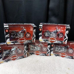  5 Maisto #31360 HARLEY-DAVIDSON Series #2  1:18 Model Motorcycle in box