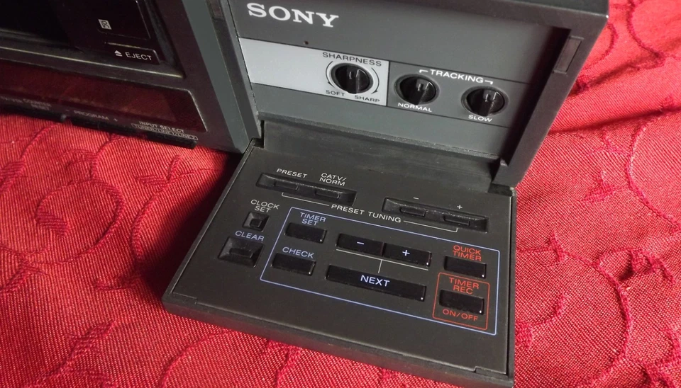 SONY Video Cassette Recorder VHS anni 80 vintage (leggere bene!!!) - Immagine 4 di 4