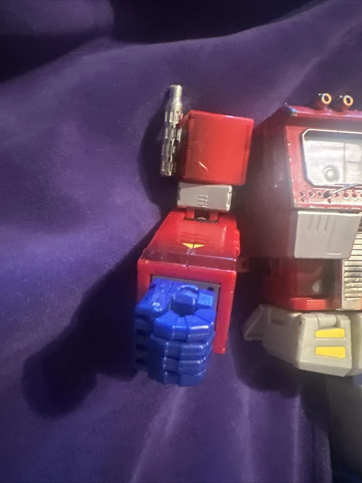 Transformers Masterpiece MP-01 Optimus Prime Action Figure Takara PARTS REPAIR - Image 4 of 4