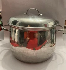 Vintage Belgique Stainless Steel 8 Qt Stock Pot & Vented Lid Belgium Made