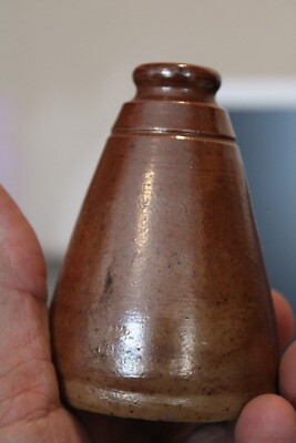 Antique, 3 1/2'', CONE, Salt Glazed, Stoneware, Ink Well, Item # A - 5037
