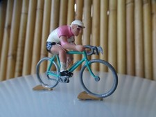 ancien coureur cycliste vélo vert miniature style Roger en métal alu & plastique