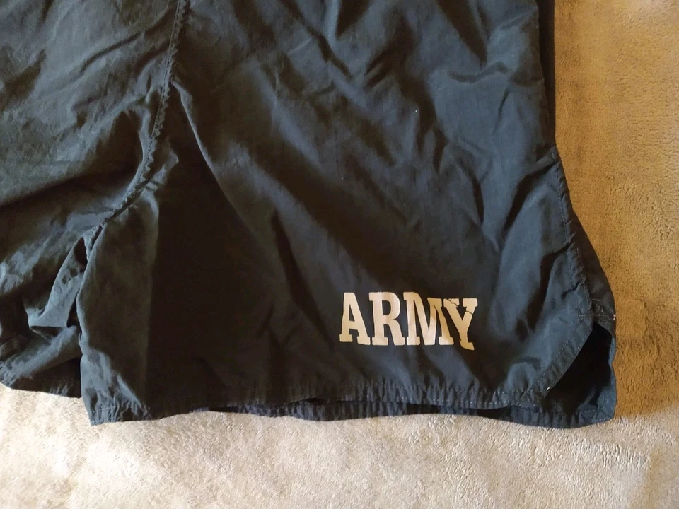 Vintage US Army Shorts Large Black Lined PT Lightweight Fitnes Running Training - Image 3 of 4