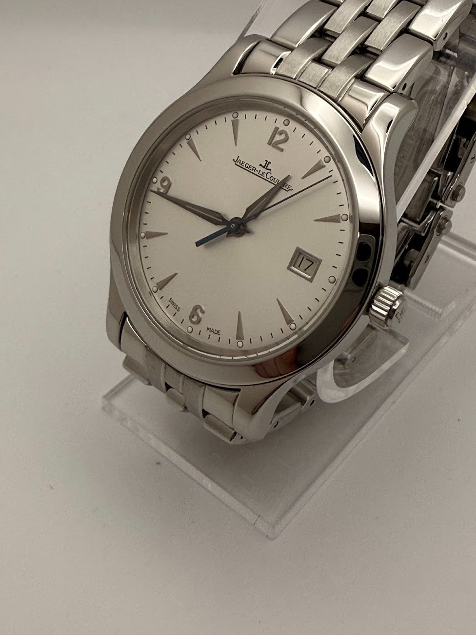 Jaeger-Lecoultre Master Control Date on Bracelet - image 2