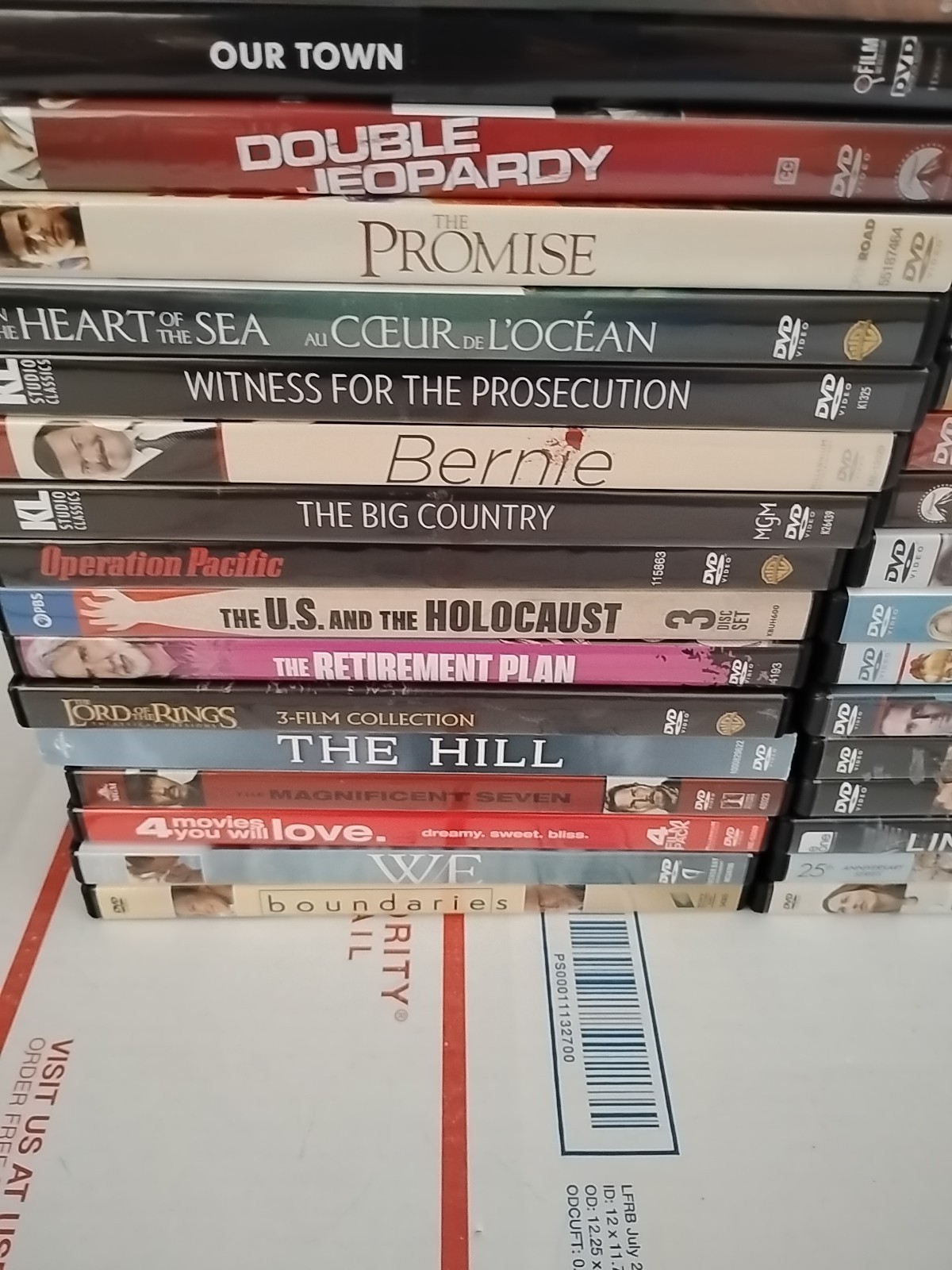 Lot of 120 vintage Estate Sale DVD Classic dvds! NO KIDS MOVIES Trl6#18