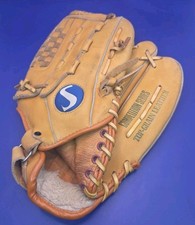 Spalding Supreme Competition Series 42-053 Softball Glove Top Grain Leather RHT