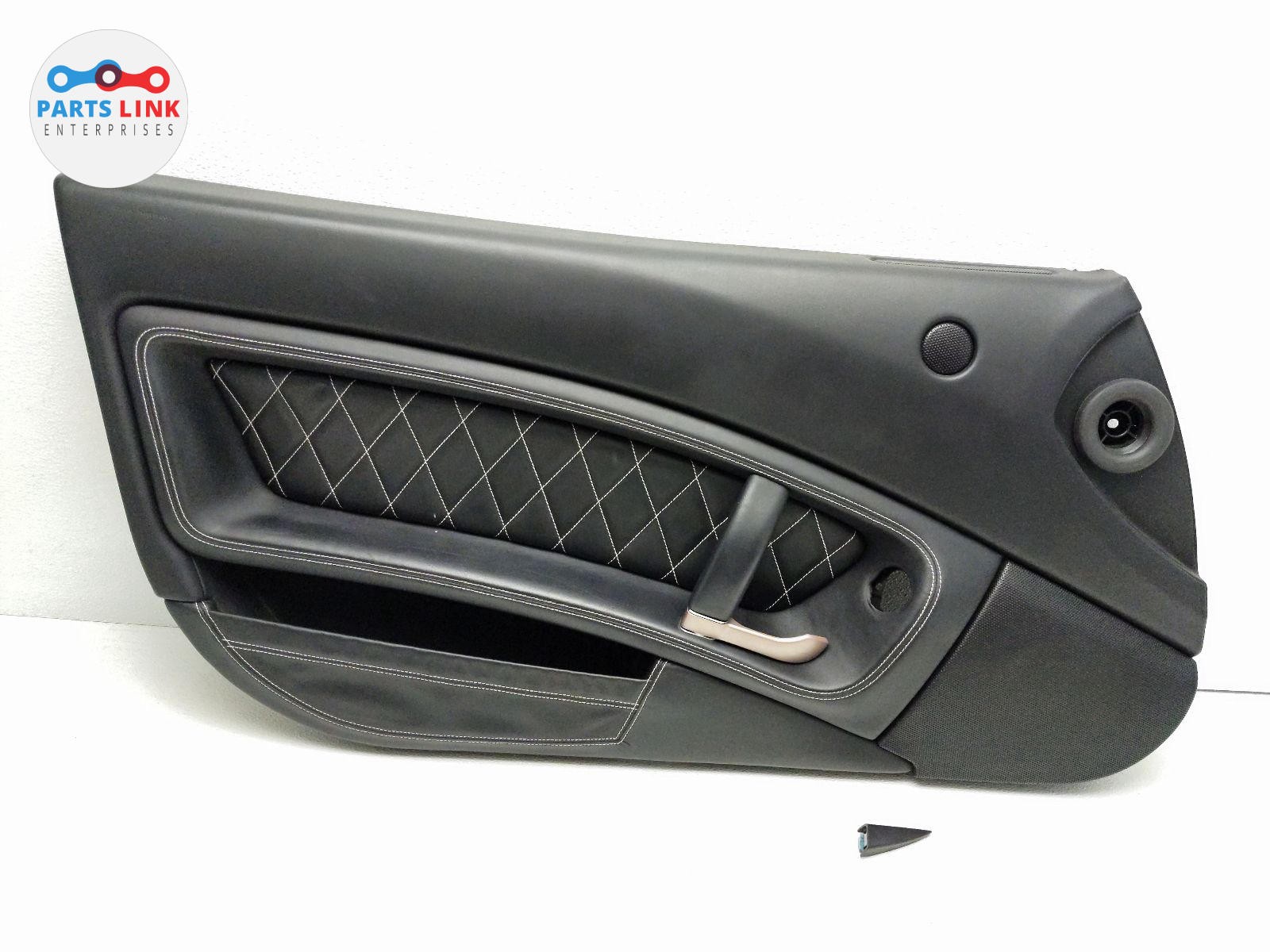 2012-14 FERRARI CALIFORNIA FRONT LEFT DOOR PANEL SPEAKER COVER HANDLE BLACK F149