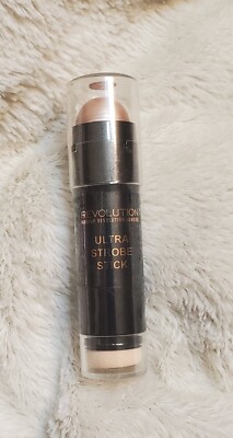 Makeup Revolution Ultra Strobe Stick - Peach Lightning- 5.5g/ 0.19 oz