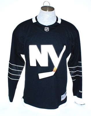 black islanders jersey