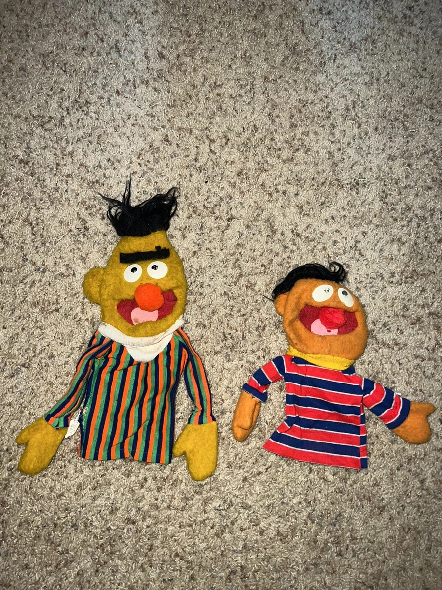 Vintage 1980 Sesame Street Hand Puppets professional.co.th