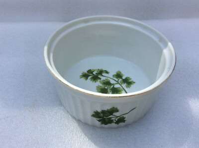 VINTAGE OVEN TO TABLE PARSLEY COOKWARE SOUFFLE DISH 7377- 3''.75