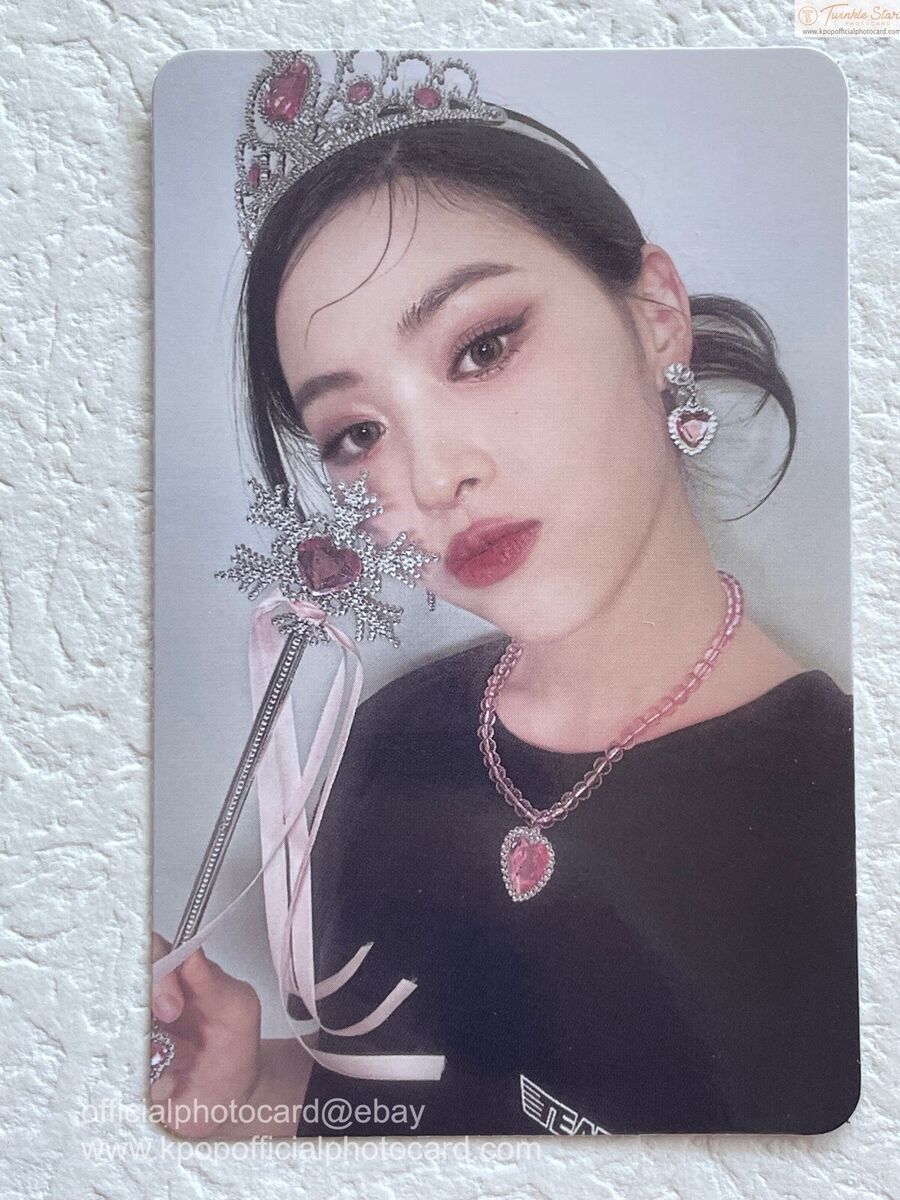 SALE ITZY - CHECKMATE Limited Edition Special Yeji Ryujin Official