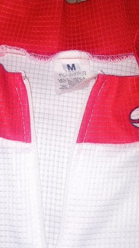 Men's Giant Cyclist Shirt Jersey Size Medium Color Red White T-Mobile Triathlon - Picture 2 of 3