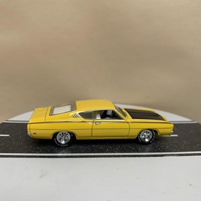 Johnny Lightning Mustang & Fords 1969 Ford Torino Talladega Yellow/Black 1:64 NM