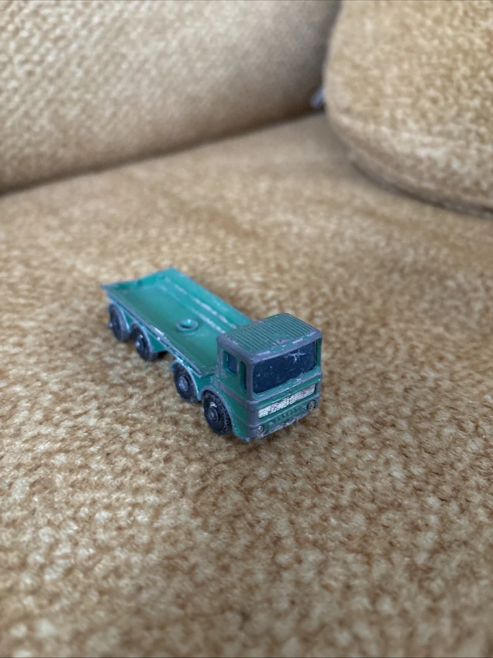 Matchbox Lesney Mercedes Container Truck Green Mayflower - Image 2 of 4