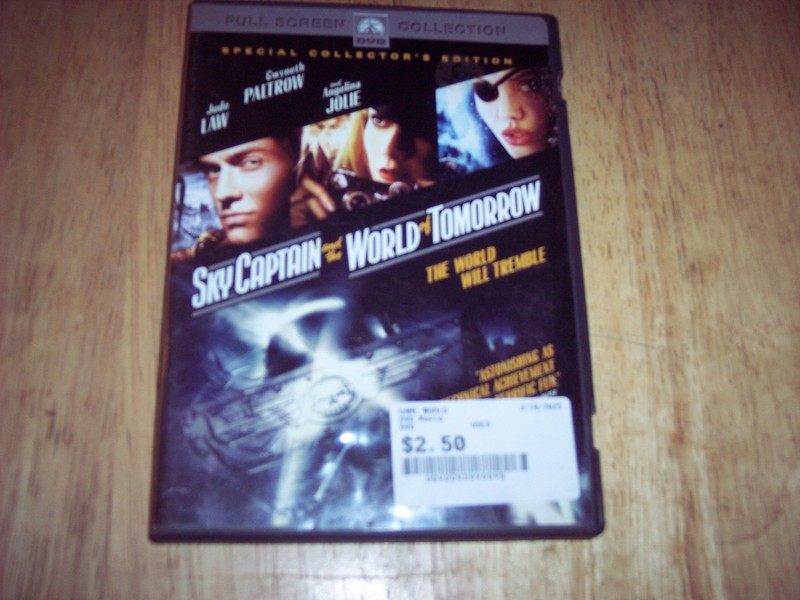 Sky Captain and the World of Tomorrow (DVD, 2005, Full Frame)