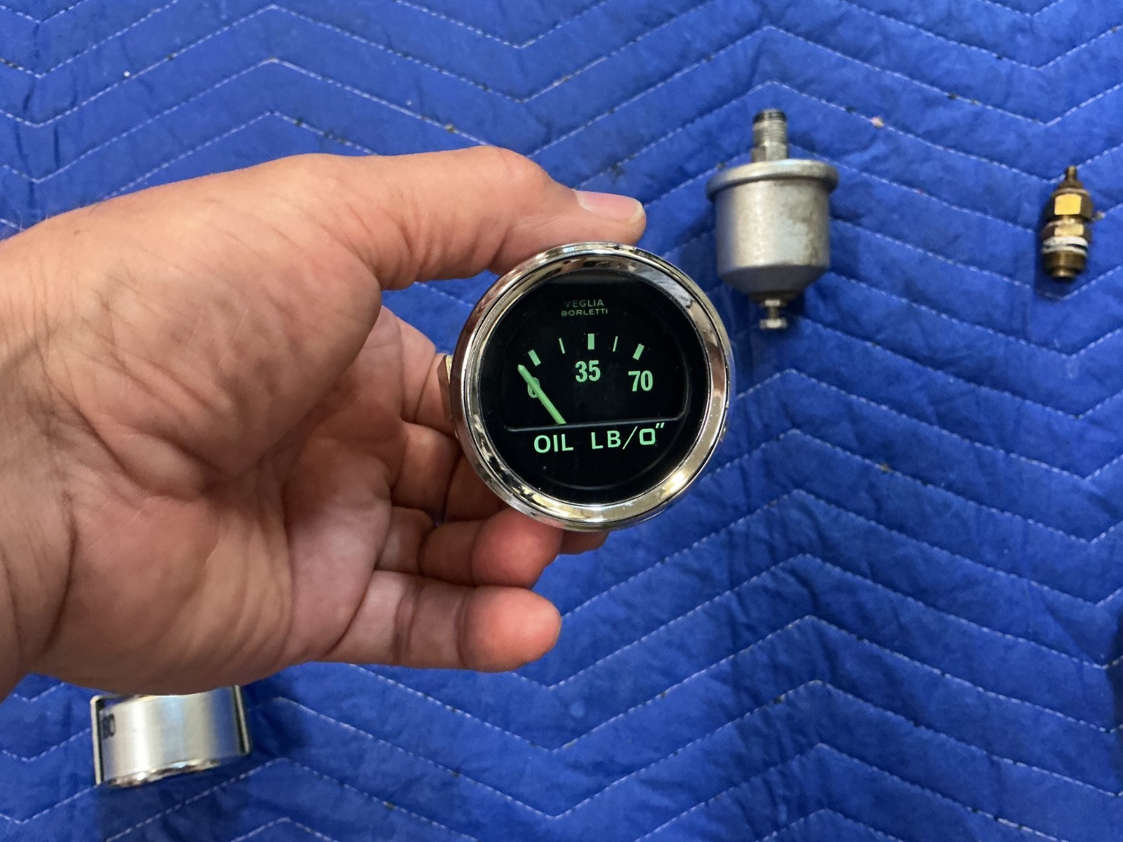 De Tomaso Pantera Fuel gauge