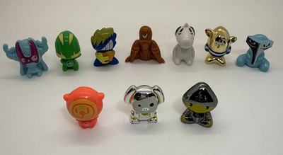 Lot of 10 Random Modern Series I & IV Gogos Crazy Bones Various Colors/Seasons