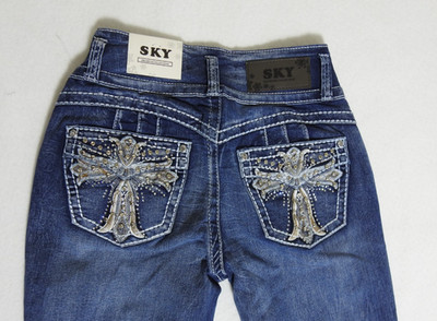 New SKY Premium Collection Bootcut Jeans Bedazzled Cross Pockets Size 7 28 Jrs