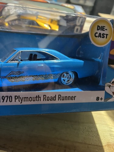 JADA 1970 PLYMOUTH ROAD RUNNER & WILE E COYOTE 1/24 LOONEY TUNES - Picture 10 of 11