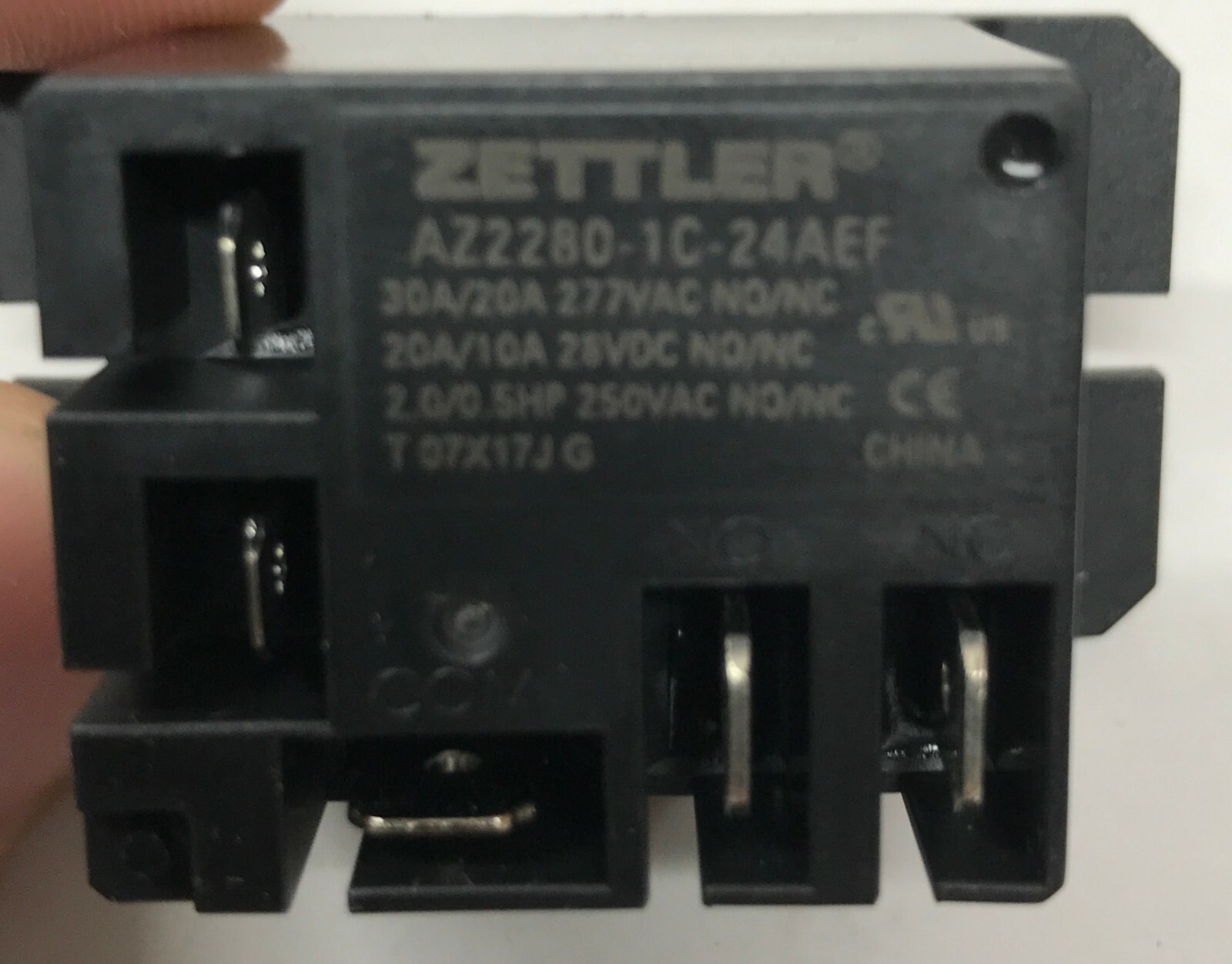 Zettler 40AMP Mini Power Relay 24VAC coil SPDT 30A AZ22801C24AEF (Lot