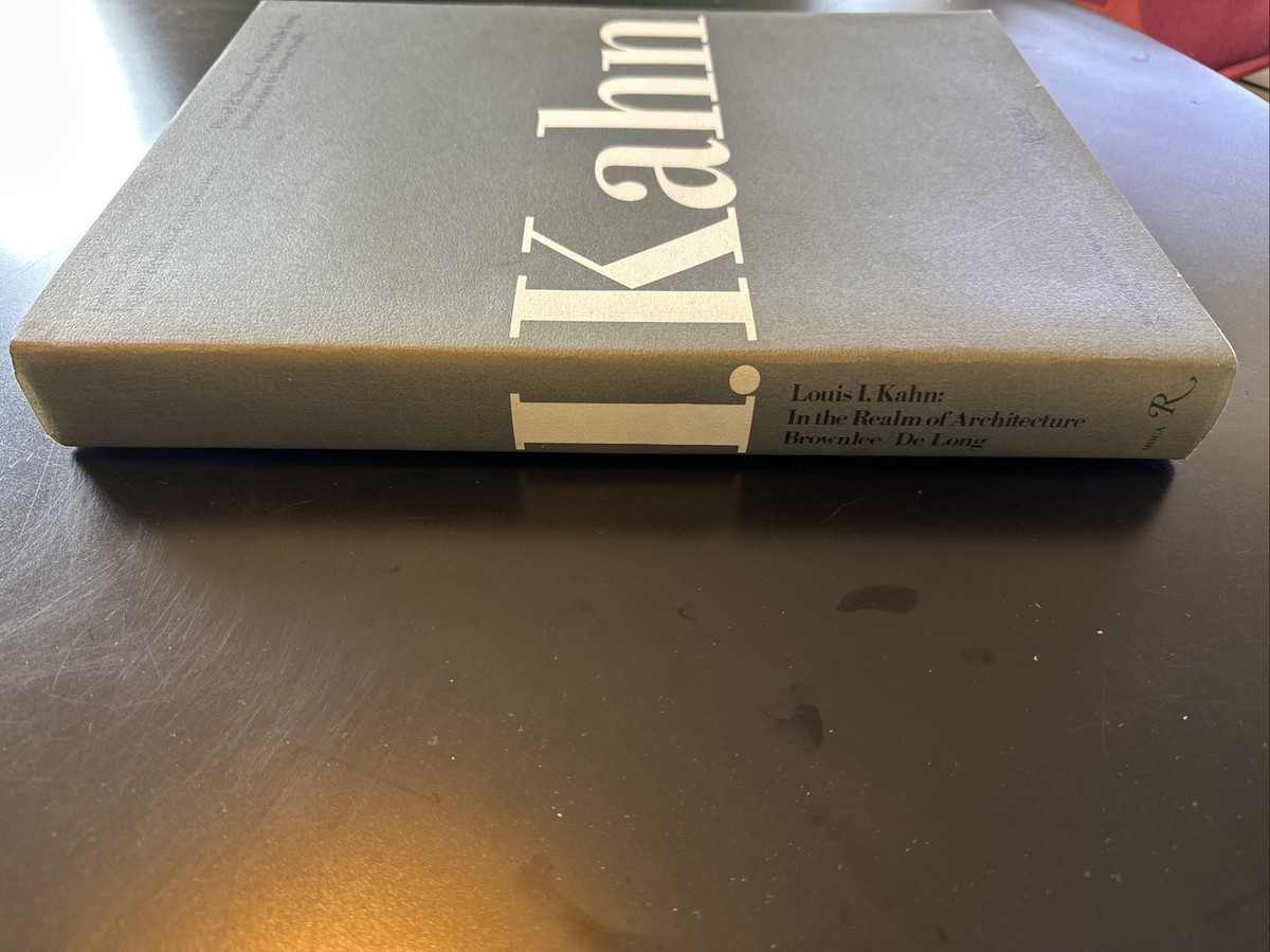 洋書 Louis Kahn In the Realm of Architecture Louis I. Kahn: In the Realm of Architecture: BROWNLEE DAVID