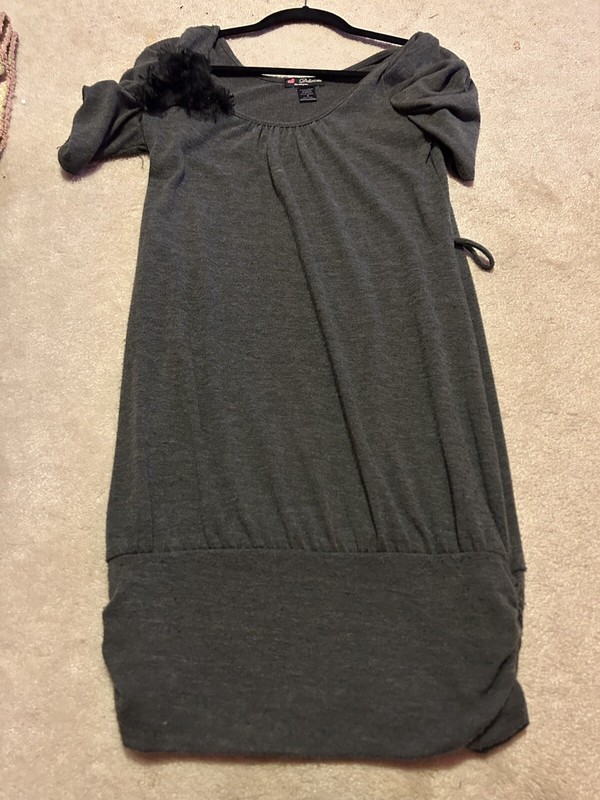Womens gray tunic by Delirious size small missing belt