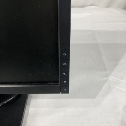 Dell 1909WF 19'' Inch LCD Monitor -With Power And VGA Cables. - Picture 2 of 7