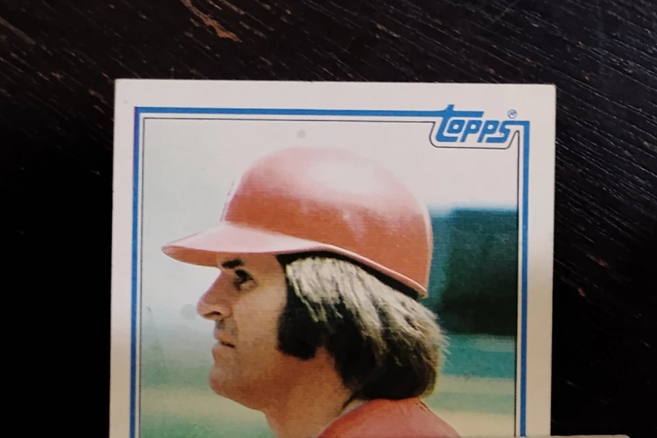 Lot of 7 Pete Rose 1979 Topps and 6 Early 1980's Cards - Overall Great Centering - Image 4 of 4