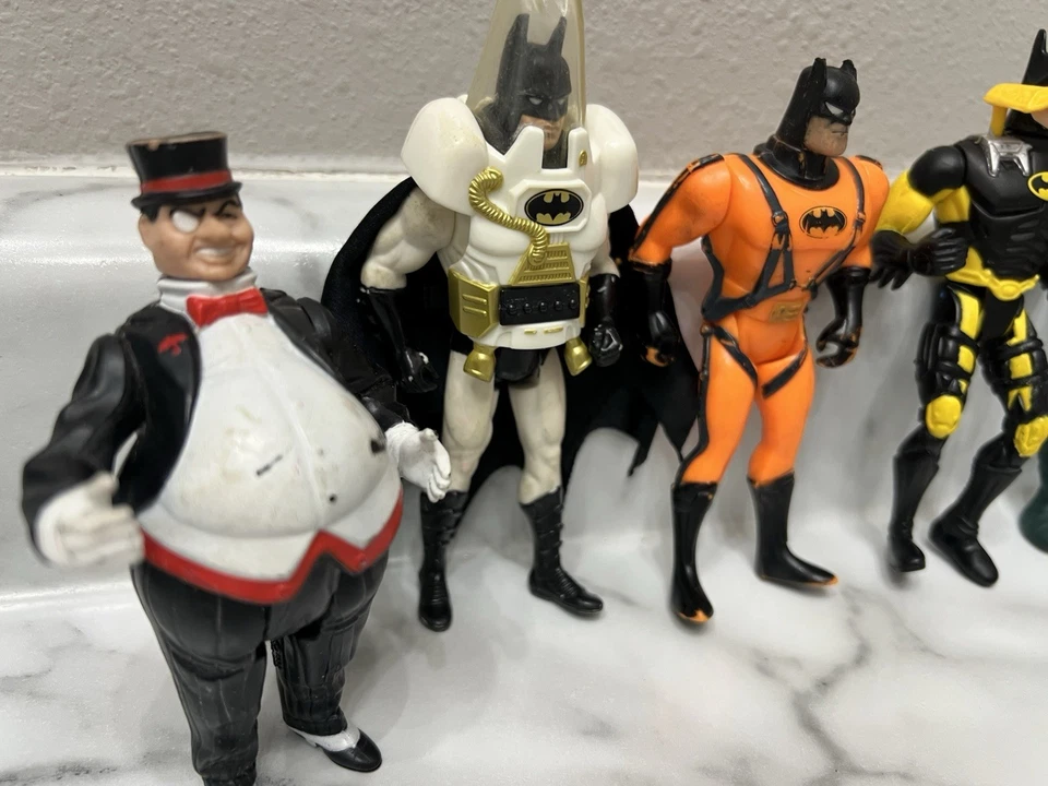 6 件套蝙蝠侠企鹅罗宾复古批量 90 年代动作玩偶 1990 年代肯纳 — 第 2/4 张图片