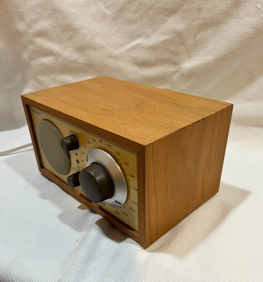 Tivoli Audio Model One AM/FM Radio Bluetooth Wireless Walnut/Beige Tested - Image 3 of 4