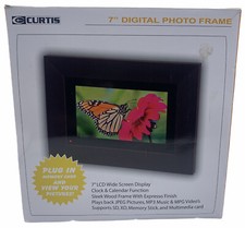 Curtis 7" Digital Photo Frame Wood Frame JPEG MP3 MPG