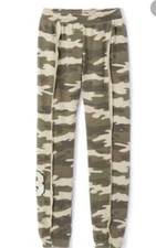 LG (12) Butter Super Soft GIRL’S CAMO MINERAL WASH FLEECE PANT BNWTS $42.00