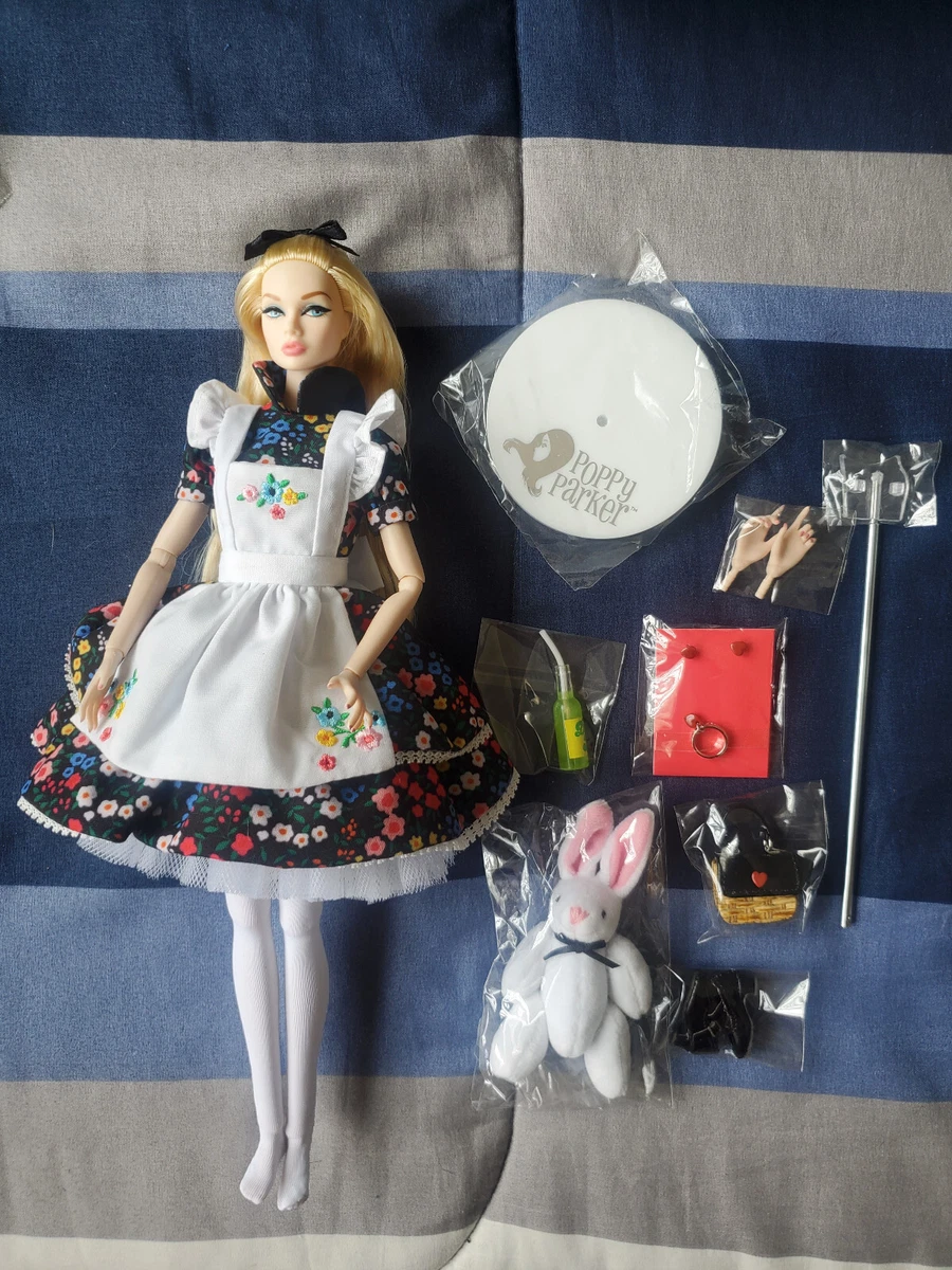 FASHION ROYALTY POPPY PARKER 2023 SO CURIOUS DRESS DOLL COMPLETE