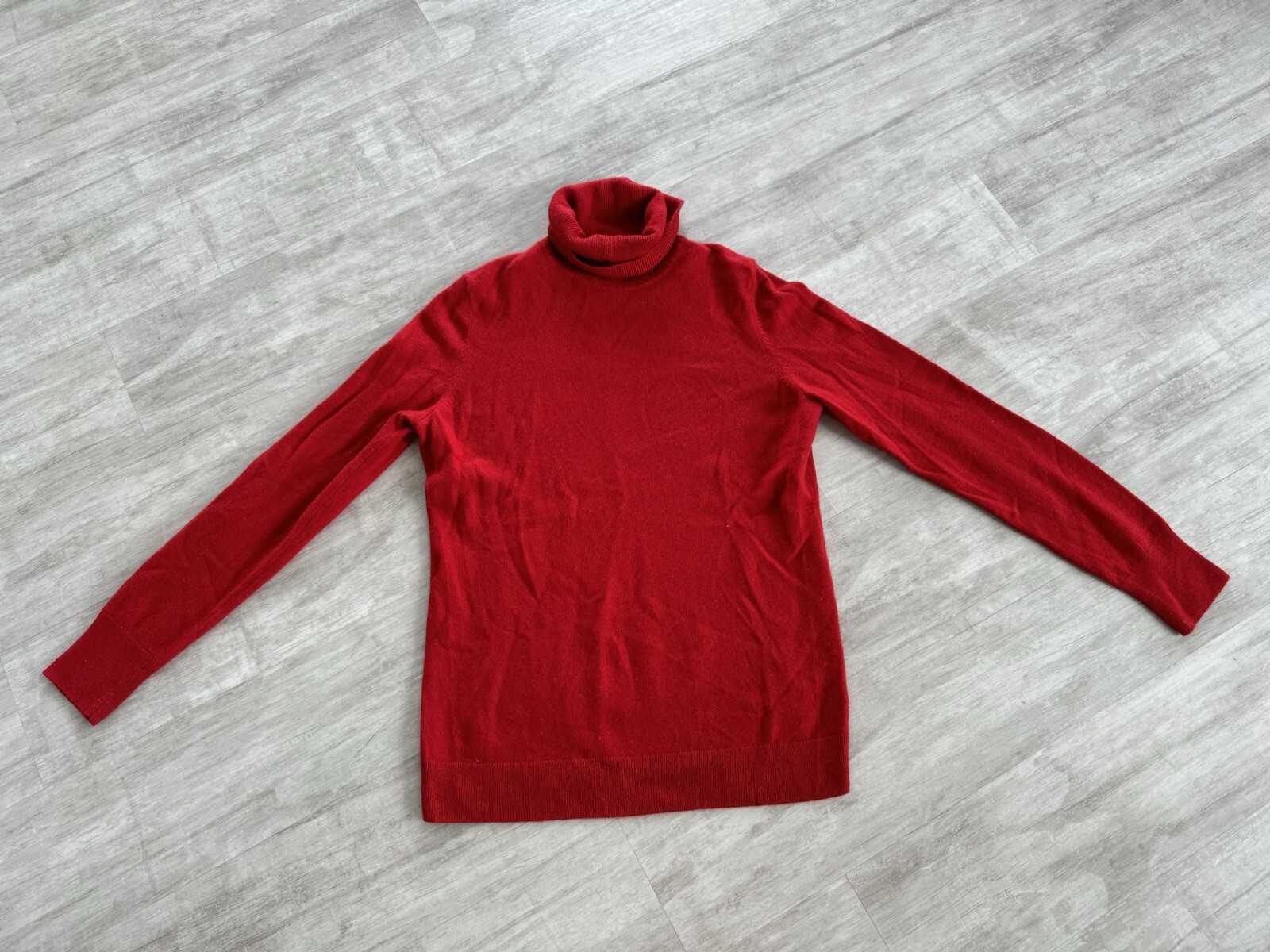 Foto 1 di 10