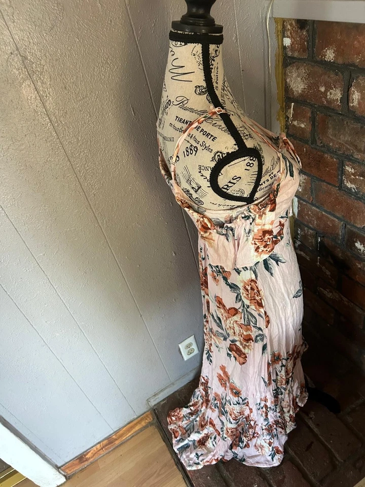 Women dress American Rag Cie Asymmetrical pink Floral  Multicolor M boho Chic - Image 3 of 4